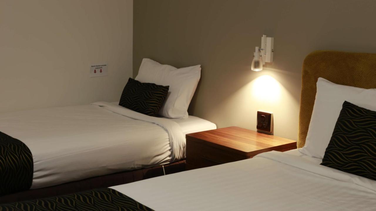 Hamilton'S Queanbeyan Motel Εξωτερικό φωτογραφία