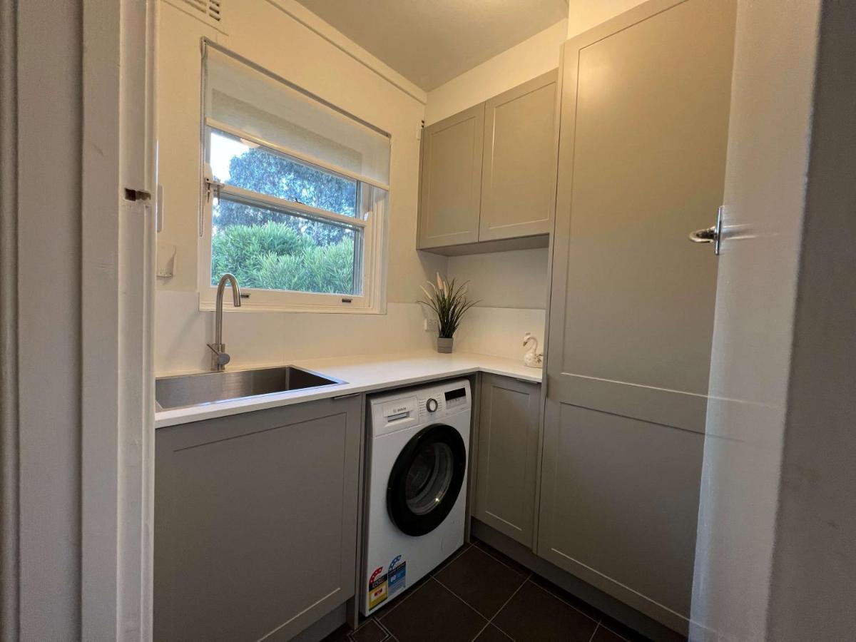 Hamilton'S Queanbeyan Motel Εξωτερικό φωτογραφία