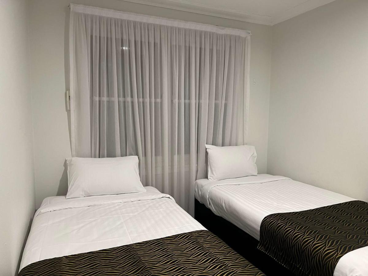 Hamilton'S Queanbeyan Motel Εξωτερικό φωτογραφία